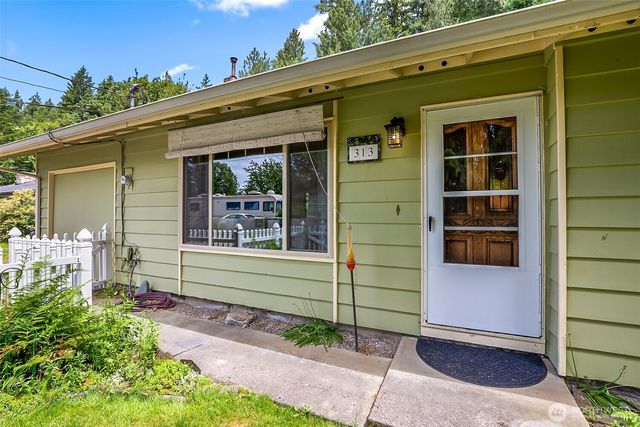 313 147th Avenue SE, Snohomish, WA 98290