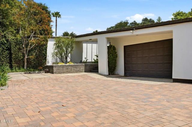 2434 San Antonio Crescent West, Upland, CA 91784
