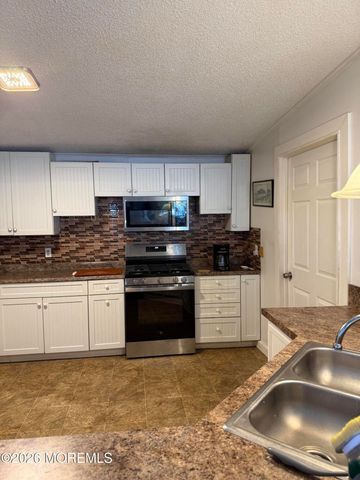 85 Seattle Slew Drive, Howell, NJ 07731