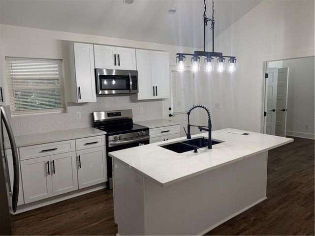 2190 Highview Road SW, Atlanta, GA 30311