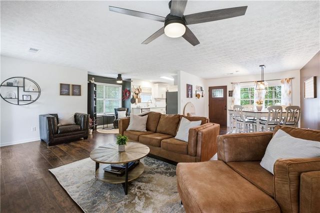 113 Eagle Heart Court, Waleska, GA 30183