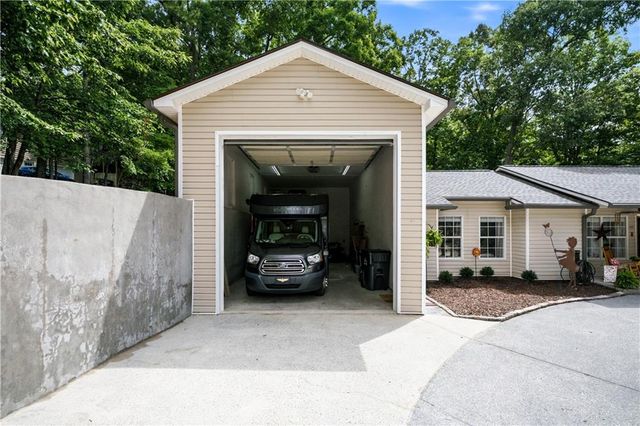 113 Eagle Heart Court, Waleska, GA 30183