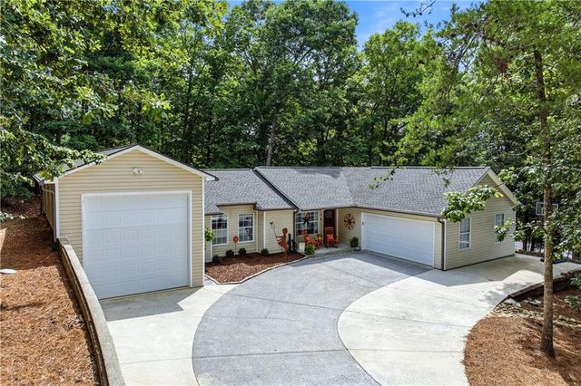 113 Eagle Heart Court, Waleska, GA 30183
