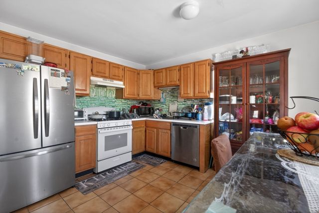 227-229 Newton Street, Waltham, MA 02453