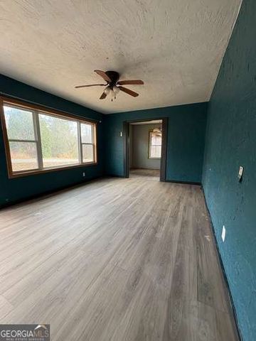 62 Pleasant Hill Road, Murphy, NC 28906