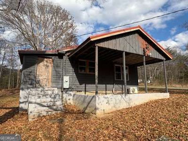 62 Pleasant Hill Road, Murphy, NC 28906