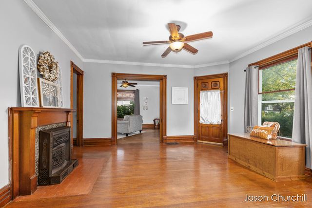 521 Trowbridge Street, Allegan, MI 49010