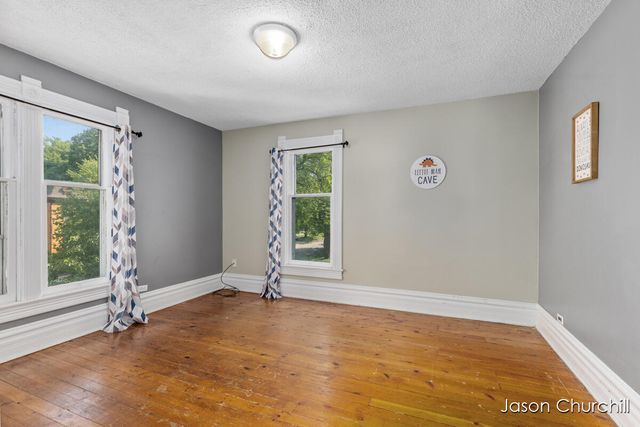 521 Trowbridge Street, Allegan, MI 49010