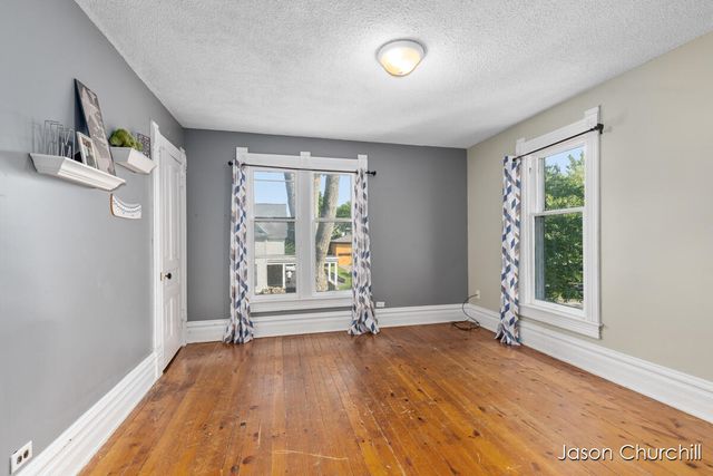 521 Trowbridge Street, Allegan, MI 49010