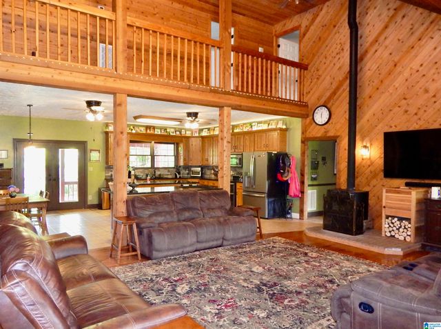 284 JONES ROAD, Anniston, AL 36207