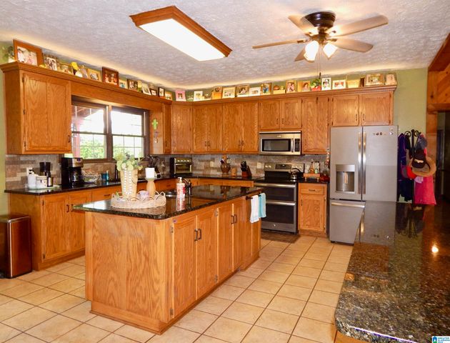 284 JONES ROAD, Anniston, AL 36207