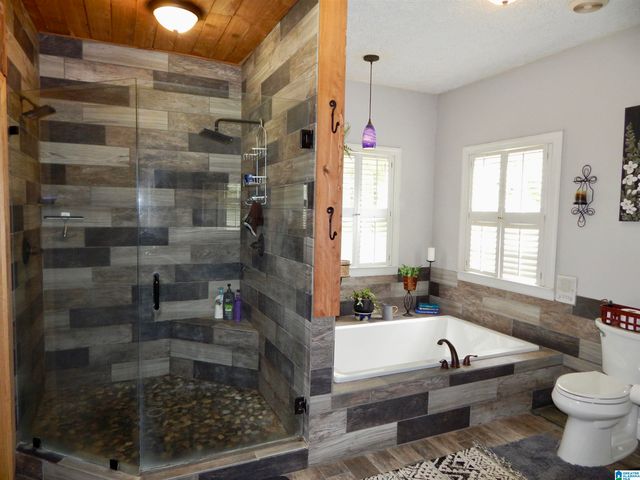 284 JONES ROAD, Anniston, AL 36207