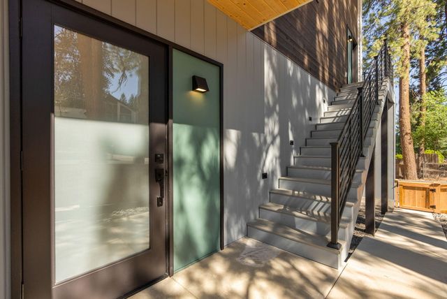 1401 NE 10th Street, Bend, OR 97701