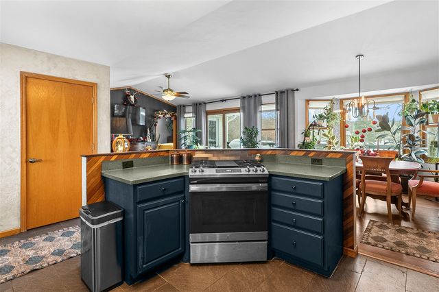 9299 26th Street, Gobles, MI 49055