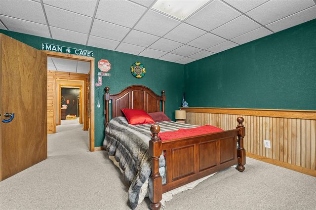 9299 26th Street, Gobles, MI 49055