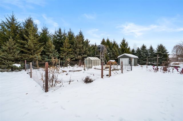 9299 26th Street, Gobles, MI 49055