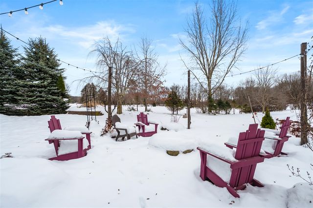 9299 26th Street, Gobles, MI 49055