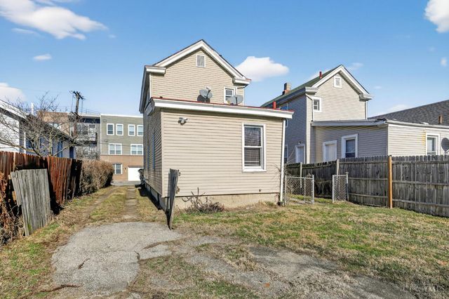 3311 Cardiff Avenue, Cincinnati, OH 45209