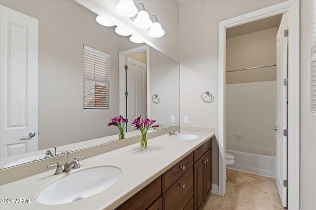 6914 W FREMONT Road, Laveen, AZ 85339