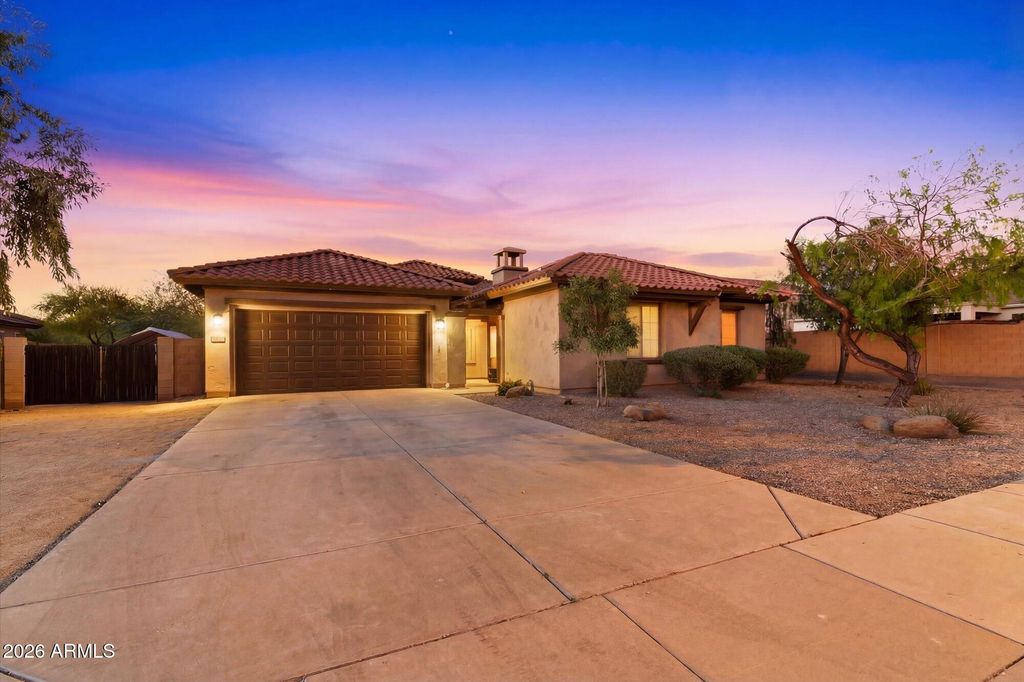 6914 W FREMONT Road, Laveen, AZ 85339