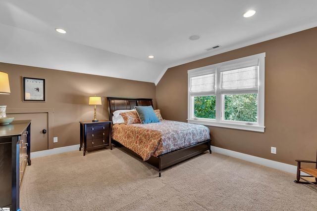 1 Keller's Gate Court, Piedmont, SC 29673