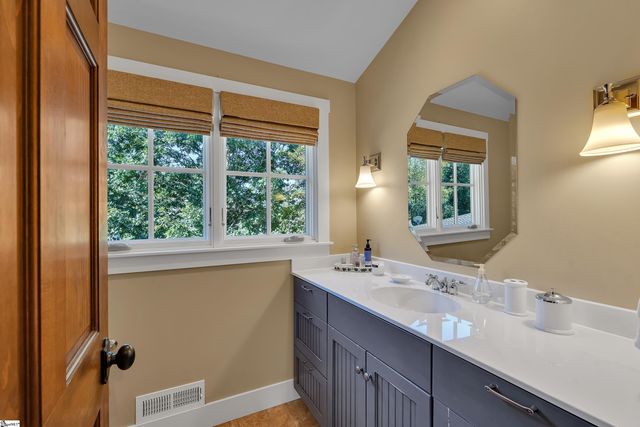 1 Keller's Gate Court, Piedmont, SC 29673