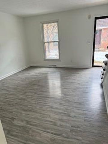 1883 Willoway Circle N, Columbus, OH 43220