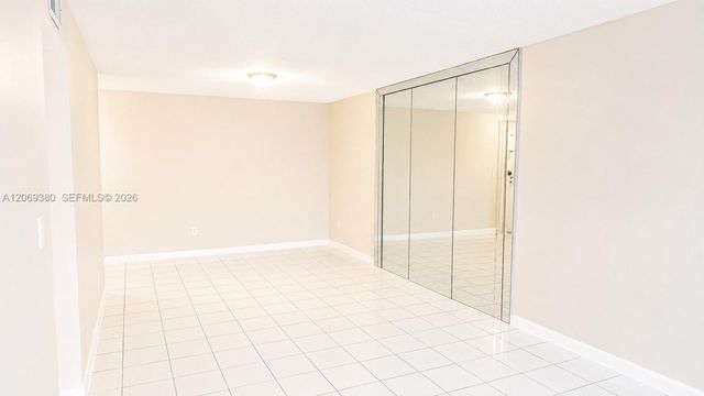 7345 W 4th Avenue 402, Hialeah, FL 33014