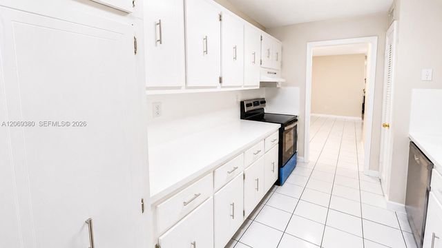 7345 W 4th Avenue 402, Hialeah, FL 33014
