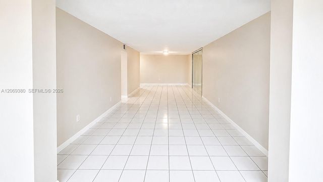7345 W 4th Avenue 402, Hialeah, FL 33014