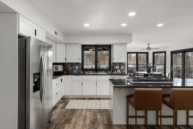 9044 Esin Court, Powell, OH 43065