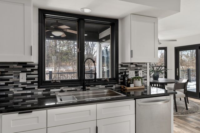 9044 Esin Court, Powell, OH 43065