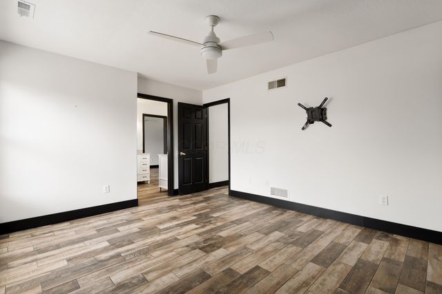 9044 Esin Court, Powell, OH 43065