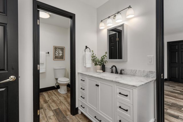 9044 Esin Court, Powell, OH 43065