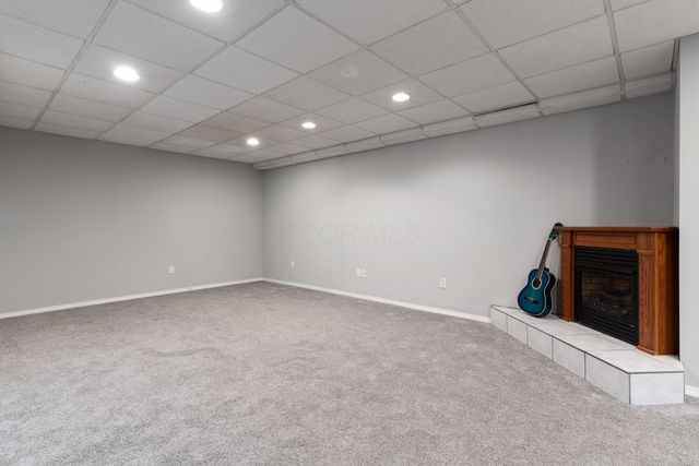 9044 Esin Court, Powell, OH 43065