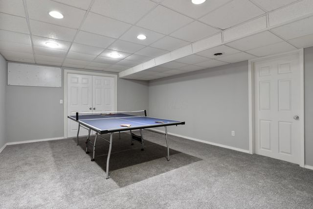 9044 Esin Court, Powell, OH 43065