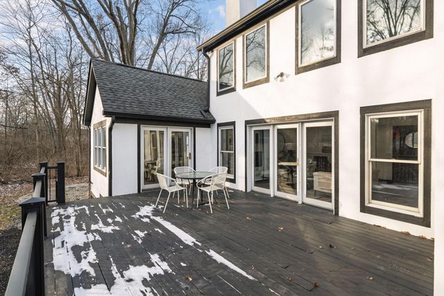 9044 Esin Court, Powell, OH 43065