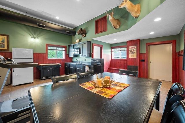 1968 Mount Tabor 2 Road, Berrien Springs, MI 49103