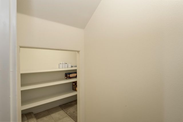 63020 NE Amherst Place, Bend, OR 97701