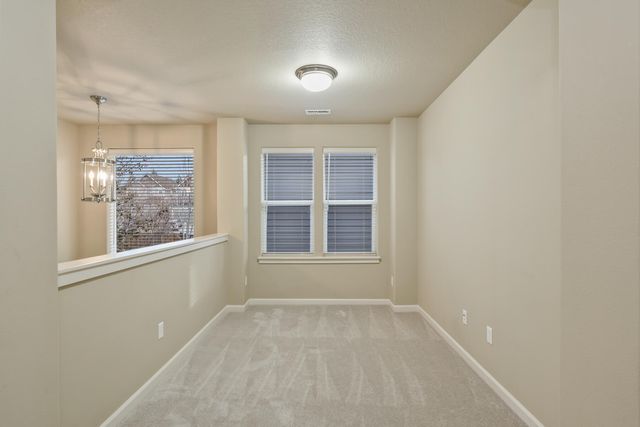 63020 NE Amherst Place, Bend, OR 97701