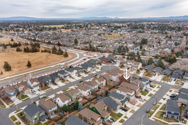 63020 NE Amherst Place, Bend, OR 97701