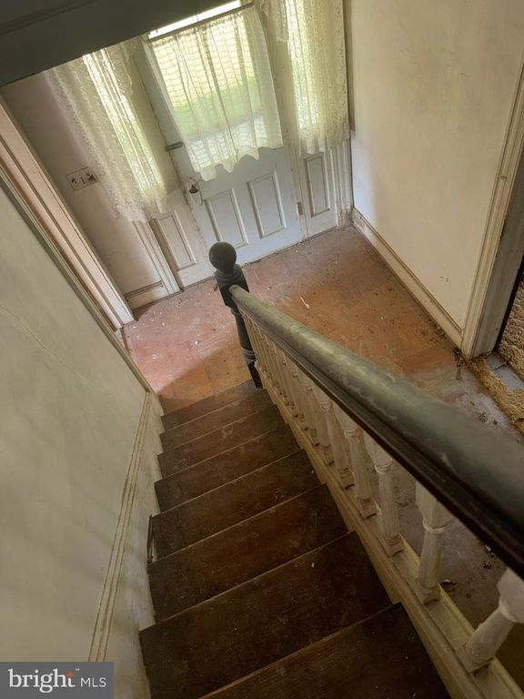Image 20 of property listing at 1650 SKINNERS TURN RD, Owings, MD 20736