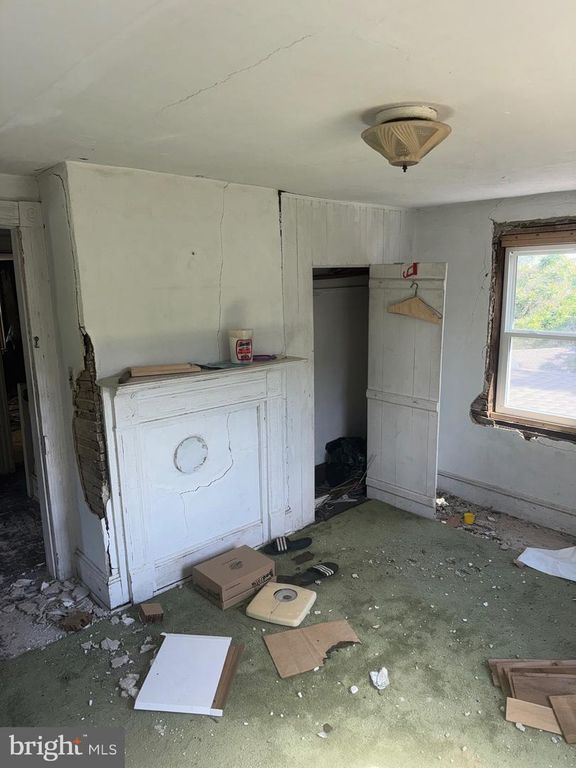 Image 29 of property listing at 1650 SKINNERS TURN RD, Owings, MD 20736