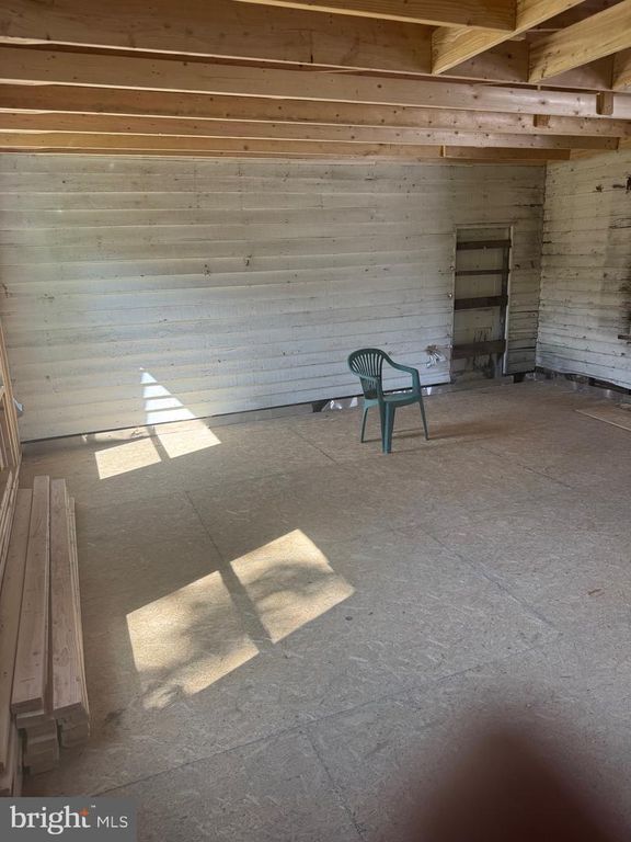 Image 59 of property listing at 1650 SKINNERS TURN RD, Owings, MD 20736