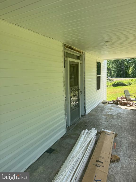 Image 61 of property listing at 1650 SKINNERS TURN RD, Owings, MD 20736