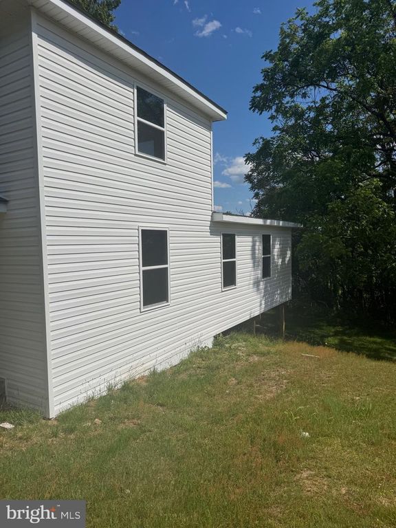 Image 62 of property listing at 1650 SKINNERS TURN RD, Owings, MD 20736