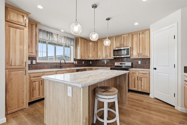 1661.125 E PHILADELPHIA, Rapid City, SD 57701