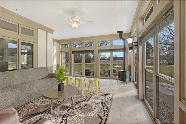 1485 N Riverline DRIVE, Oconomowoc, WI 53066