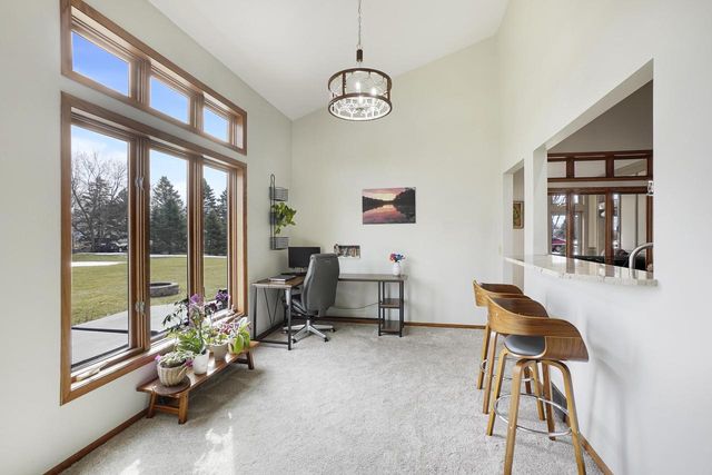 1485 N Riverline DRIVE, Oconomowoc, WI 53066