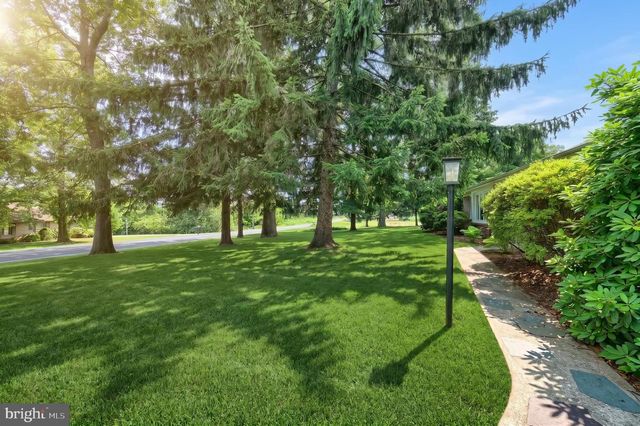 2850 IRONSTONE HILL RD, York, PA 17403